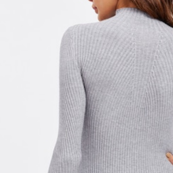 Sweater - Picture 6 of 6